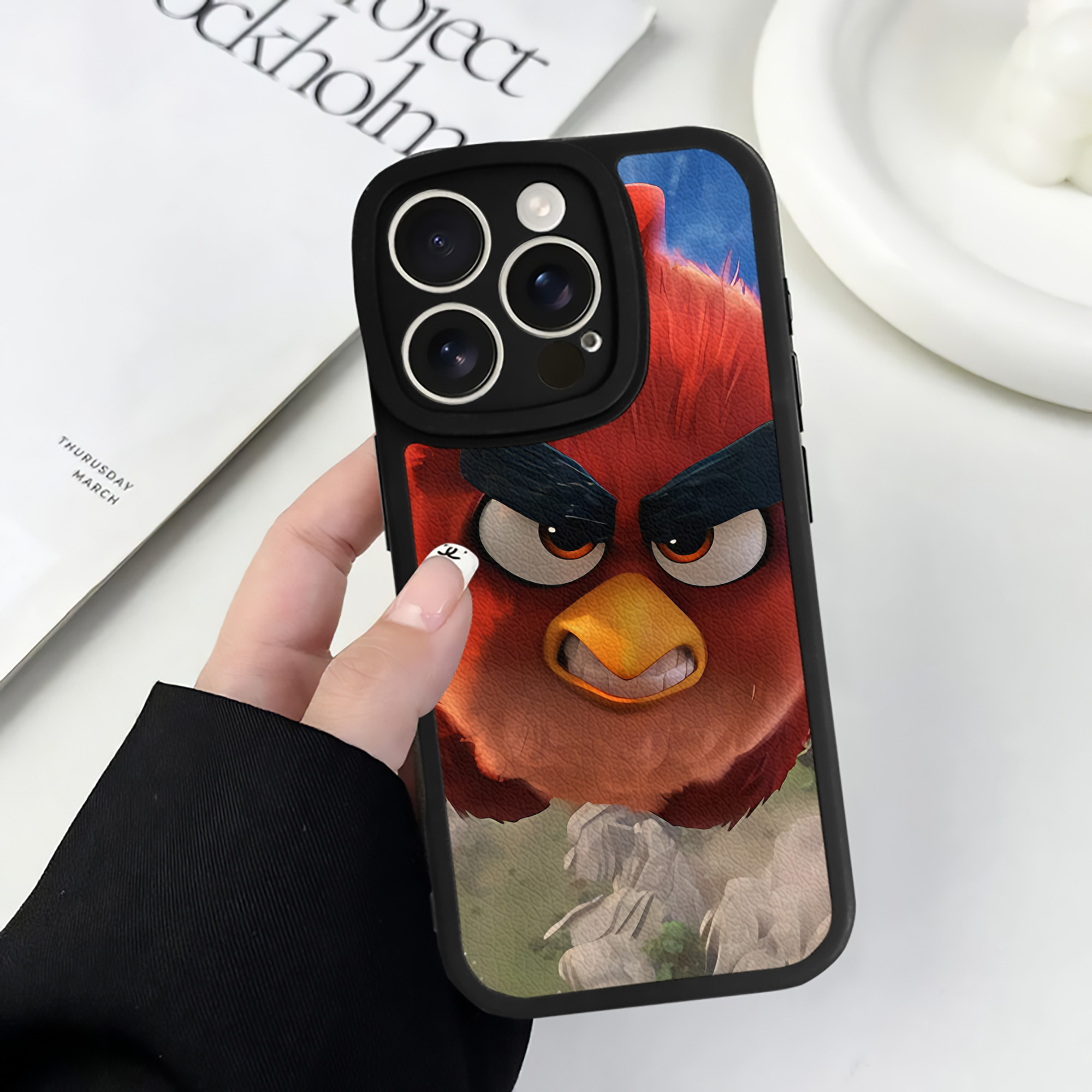 （画像用） Angry Birds アングリーバード 【iPhone 16シリーズ対応】シリコンスマホケース（レザー調） 材質：シリコン